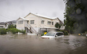 باران بی سابقه و جاری شدن سیل در یکی از شهرهای کوئینزلند