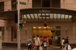 کشف سه مورد ابتلای درون اجتماعی در هتل قرنطینه‌ای در سیدنی