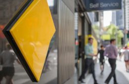 جریمه بزرگترین بانک استرالیا به دلیل سرقت دستمزد