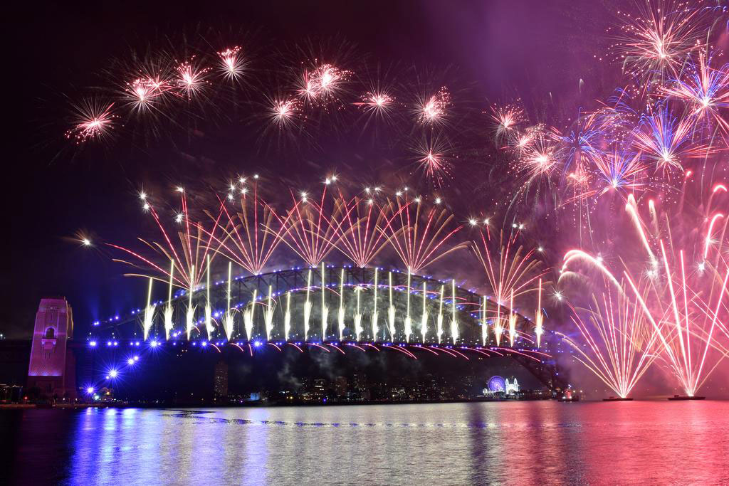 برای آتشبازی شب سال نوی سیدنی، بلیت تهیه کنید