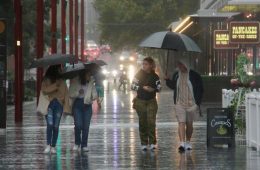 پاسخ به سوال مردم نیوساوت‌ولز و کوئینزلند: باران کی بند می‌آید؟