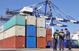 آلبانیزی خطاب به چین: اول موانع صادراتی را بردارید، بعد مذاکره می‌کنیم