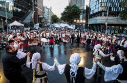 برگزاری بزرگترین جشن خیابانی یونانی‌ها در ملبورن