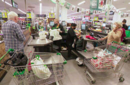 دولت رفتار حرفه‌ای سوپرمارکت‌های بزرگ را زیر ذره‌بین می‌برد