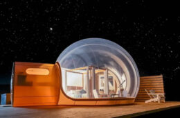 خواب در حباب‌های جادویی، زیر آسمان پرستاره استرالیا