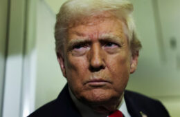 الزام گردشگران به ارائه سوابق شبکه‌های اجتماعی در آمریکا