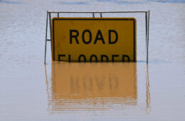 دستور تخلیه در سواحل شمالی سیدنی؛ طوفانهای شدید ساحل شرقی استرالیا را درنوردید