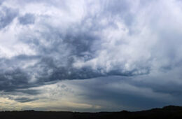 بارش گسترده باران در سراسر استرالیا همزمان با نفوذ رطوبت استوایی به جنوبشرق کشور