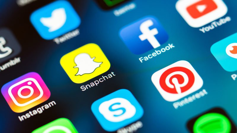 استرالیا قوانین سختگیرانه تری برای شبکه های اجتماعی اعمال می کند