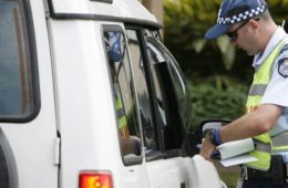 پلیس ویکتوریا: افزایش حقوق ندهید متخلفان را جریمه نمی‌کنیم