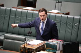 وزیر جدید مهاجرت استرالیا کیست؟