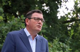 هشدار اندروز: تا زمانی که ویکتوریایی‌ها مقررات را نقض کنند، قرنطینه ادامه می‌یابد