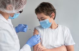واکسن رایگان آنفلوانزا در کوئینزلند و استرالیای غربی