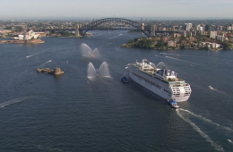 نخستین کشتی کروز پس از دو سال وارد سیدنی شد