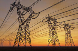 انرژی‌های تجدیدپذیر قیمت برق را در استرالیا کاهش می‌دهند