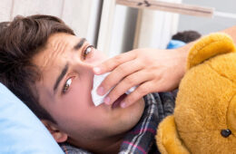 آنفلوآنزای مردانه واقعی است؛ پژوهشگران علت شدت بیشتر علائم در مردان را توضیح می‌دهند
