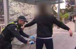 نگرانی‌ها از اعطای اختیارات جدید پلیس برای بازرسی سلاح در مرکز شهر ملبورن