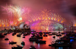 جشن‌های سال نو سیدنی با حضور گسترده پلیس و ادای احترام به قربانیان بوندای