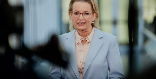 طرحهای مهاجرتی جنجالی در درون حزب لیبرال؛ از تعلیق ویزا برای «مناطق تروریستی» تا اخراج ناقضان «ارزشهای استرالیایی»