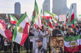 گزارش روزنامه آسترالین از برنامه ایرانیان استرالیا برای تجمعات سراسری در ۱۴ فوریه