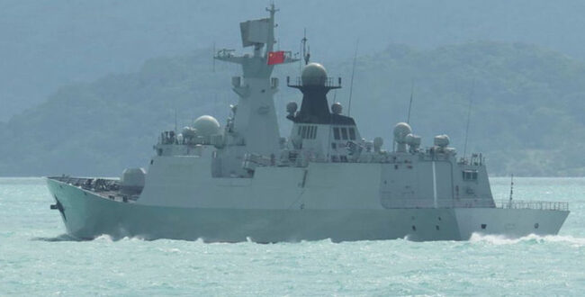 رئیس نیروهای دفاعی استرالیا تأیید کرد: ناوهای جنگی چین تا فاصله ۱۰ کیلومتری آبهای استرالیا پیش آمدند