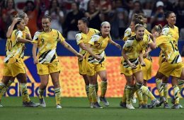 دستمزد زنان فوتبالیست استرالیا برابر با مردان یکسان شد