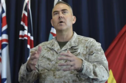 تعلیق فرمانده نظامی آمریکا در استرالیا دلیل رانندگی حین مستی