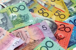 اعتراض استرالیایی‌ها به حذف پول نقد